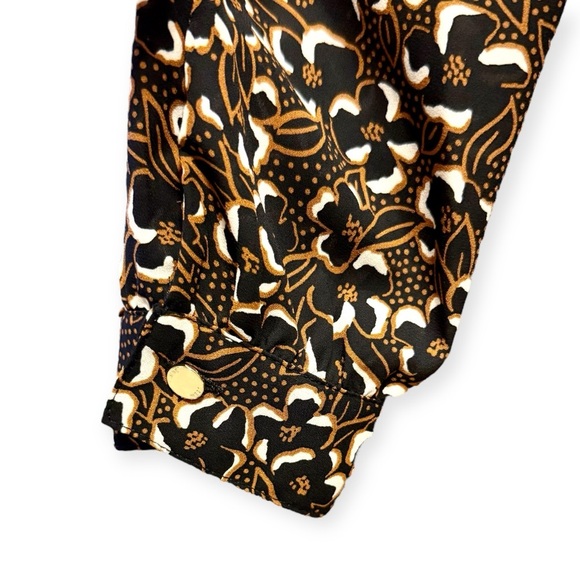 🎁 Nine West Floral Black Gold Long-sleeve Button Down Top Blouse Size M NWT - Picture 4 of 9